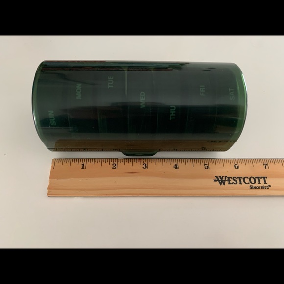 NWOT Daily Pill Organizer - Picture 3 of 7
